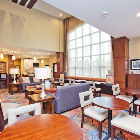 Staybridge Suites Austin South Interstate Hwy 35 By Ihg Exterior foto