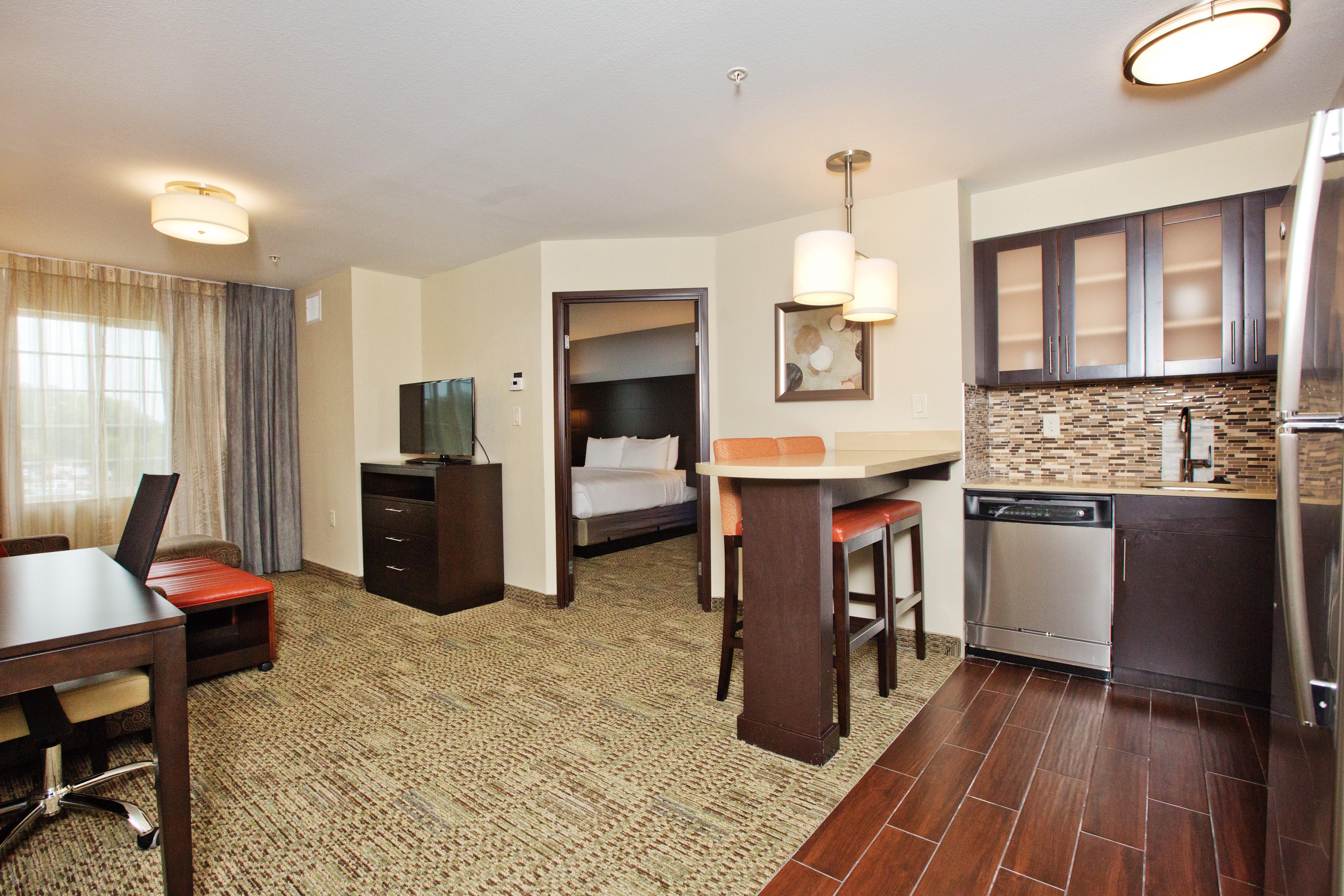 Staybridge Suites Austin South Interstate Hwy 35 By Ihg Exterior foto