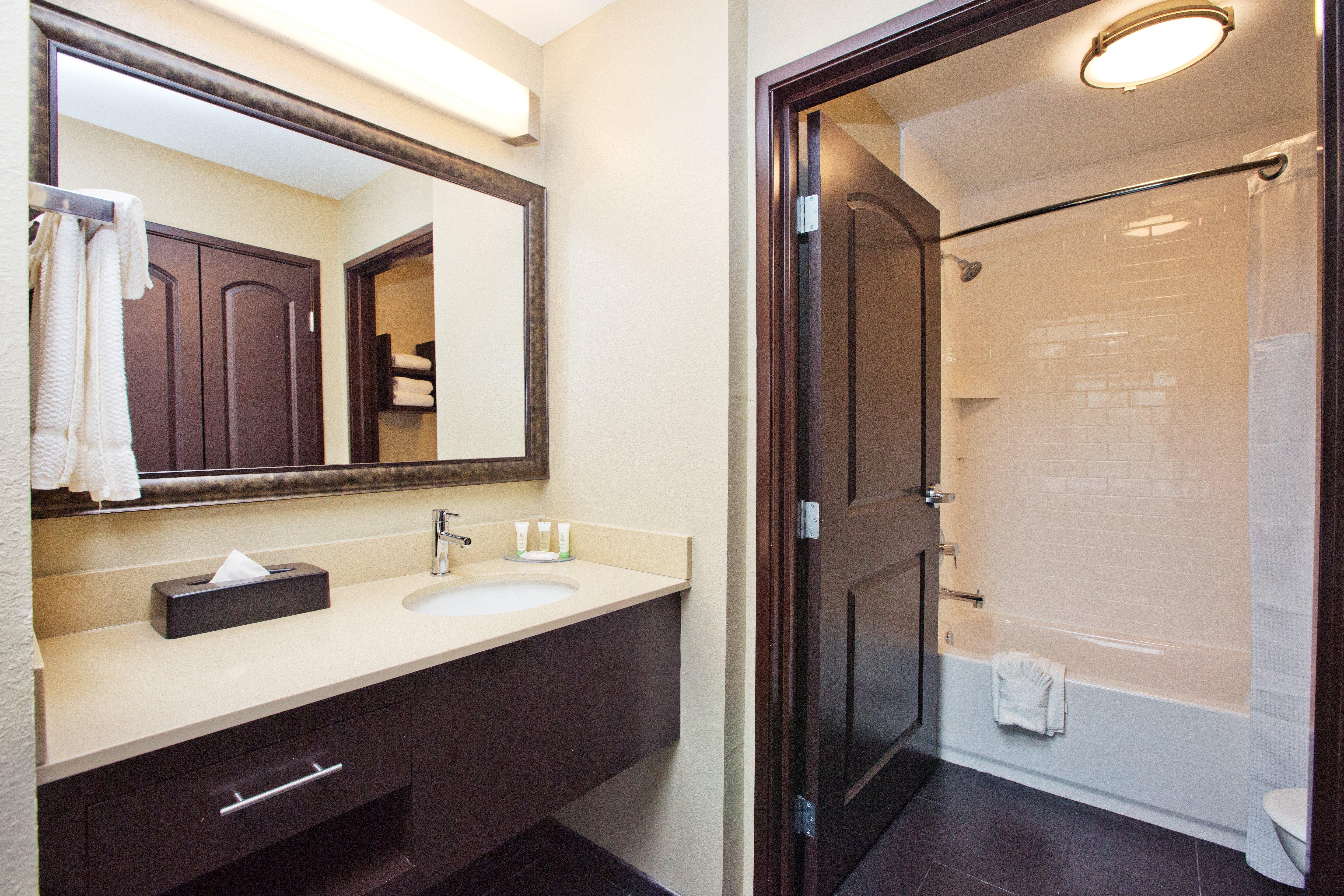 Staybridge Suites Austin South Interstate Hwy 35 By Ihg Exterior foto
