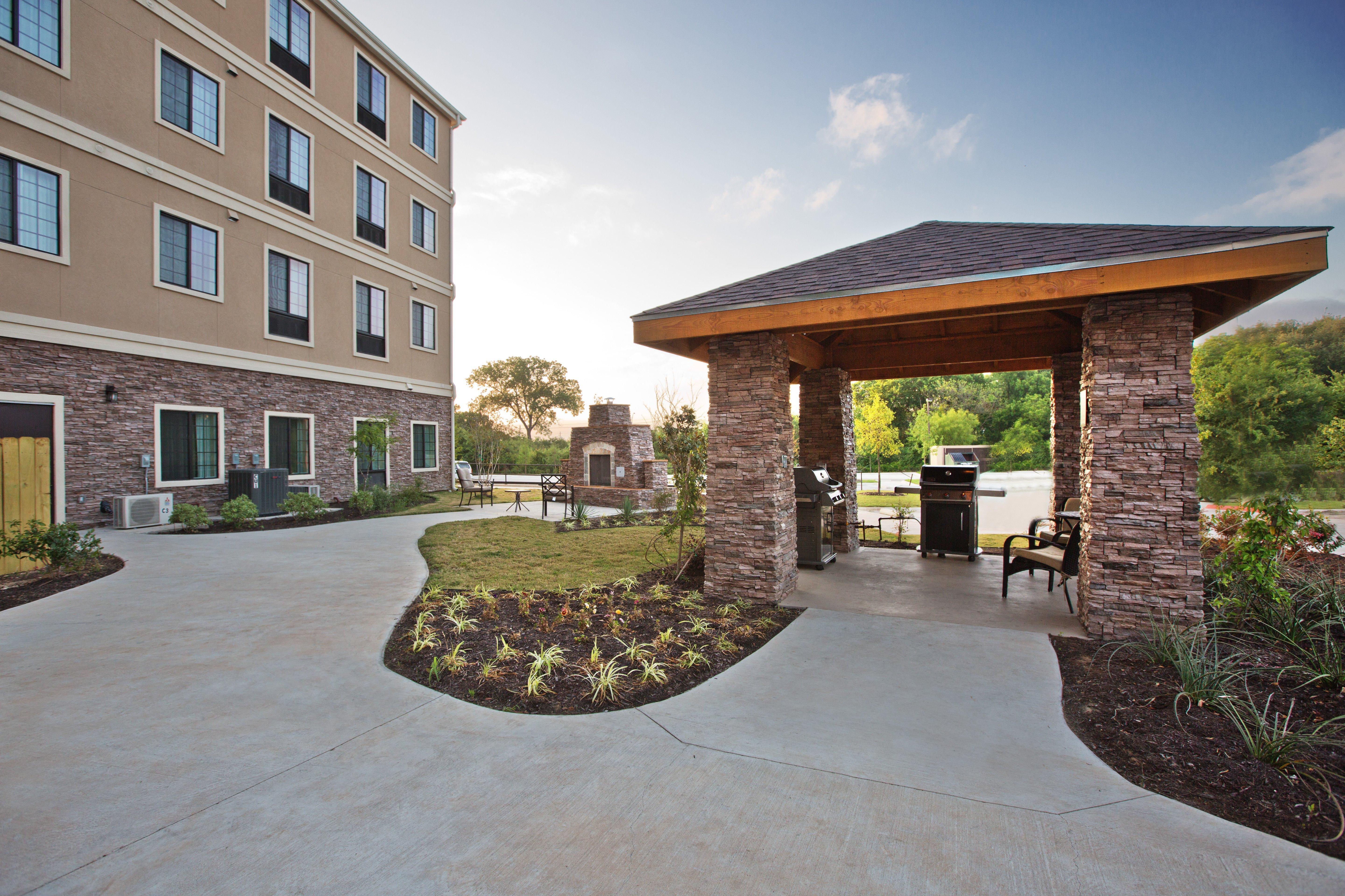 Staybridge Suites Austin South Interstate Hwy 35 By Ihg Exterior foto