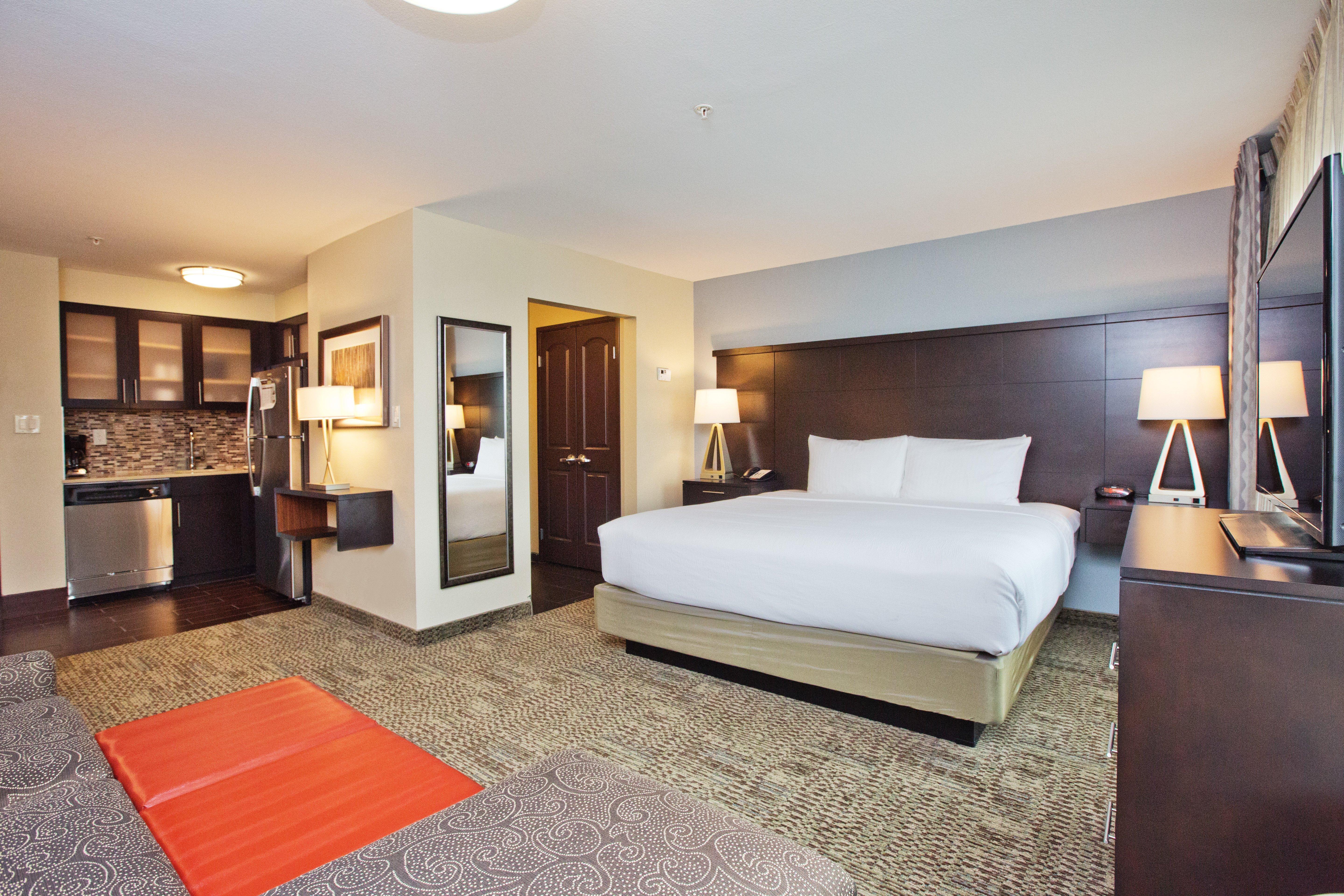 Staybridge Suites Austin South Interstate Hwy 35 By Ihg Exterior foto