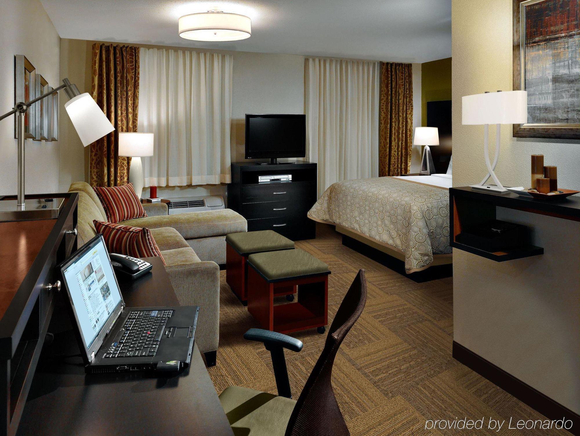 Staybridge Suites Austin South Interstate Hwy 35 By Ihg Exterior foto